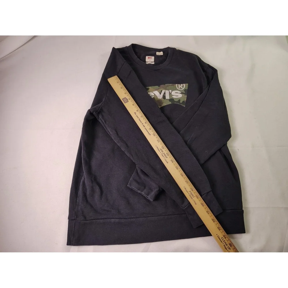 Levis Mens Sweatshirt Black Camo Batwing Logo Graphic Pullover Fleece Crewneck M